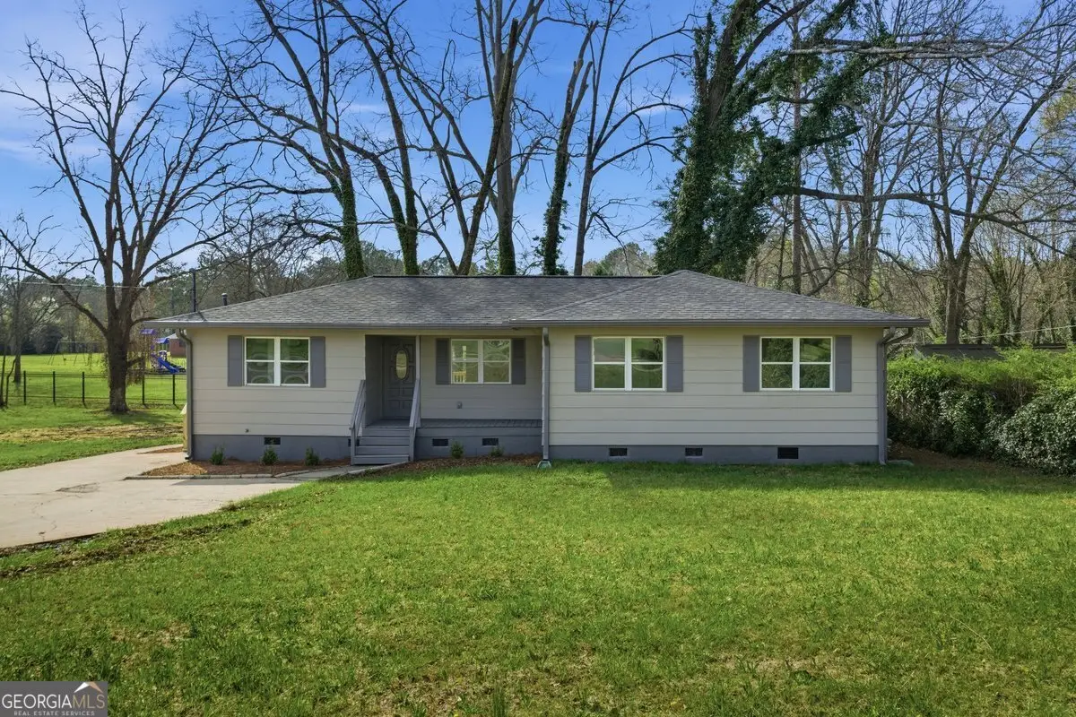 16 Rosenwald Drive, Hampton, GA 30228 - #1