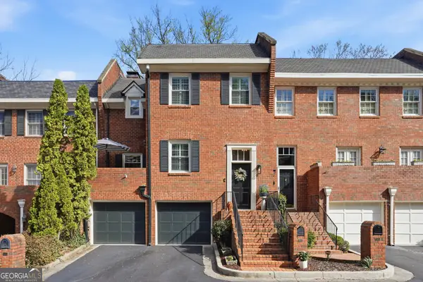 423 Jefferson Circle #423, Atlanta, GA 30328