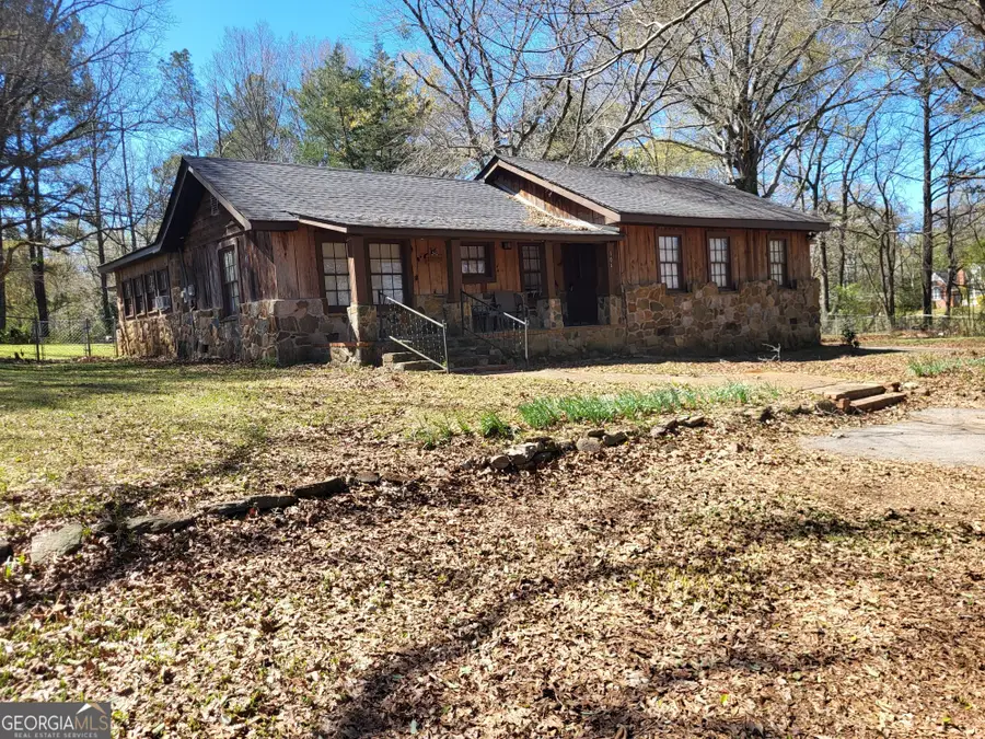 104 Jarrett Street, Valley, AL 36854 - #2