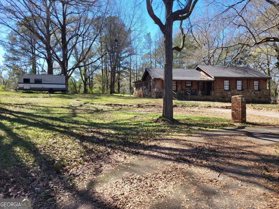 104 Jarrett Street, Valley, AL 36854 - #3