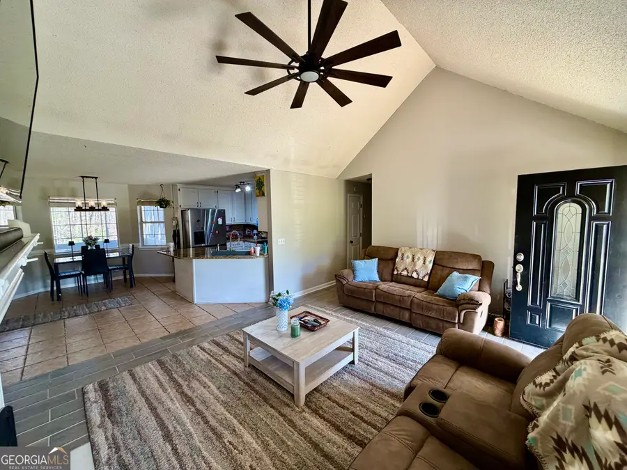 130 Lakefront Drive, Covington, GA 30016 - #3