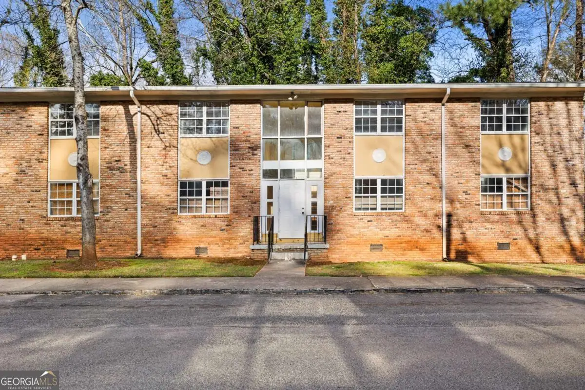 1620 Line Circle, Decatur, GA 30032 - #1