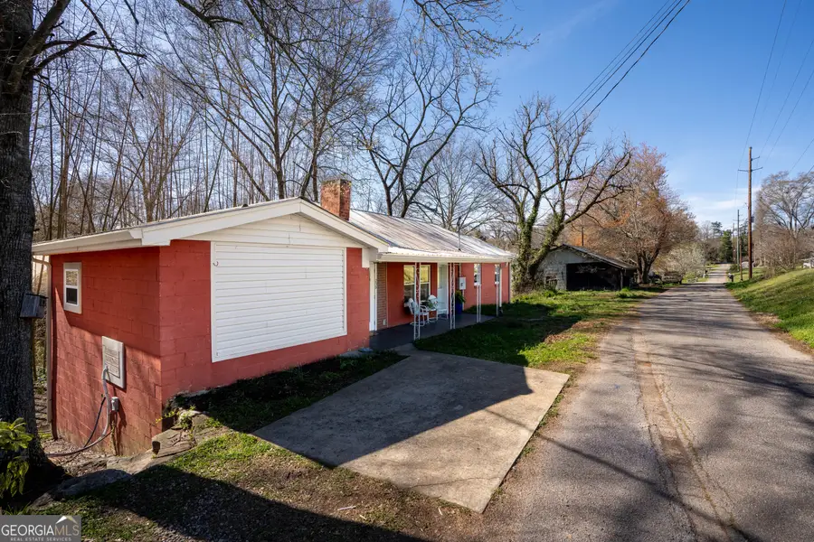 239 Young Drive, Clarkesville, GA 30523 - #2