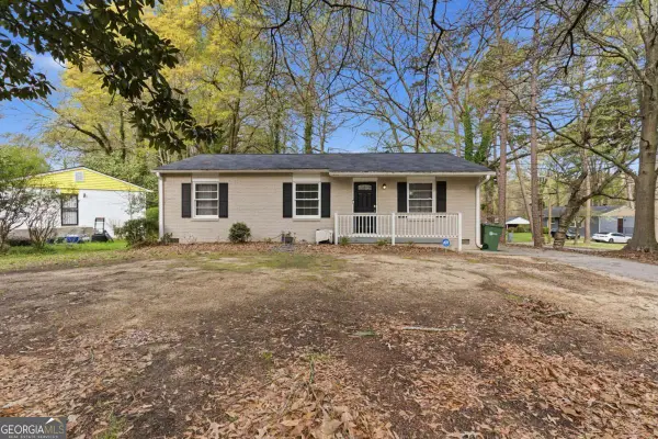 362 Ard Place Nw, Atlanta, GA 30331