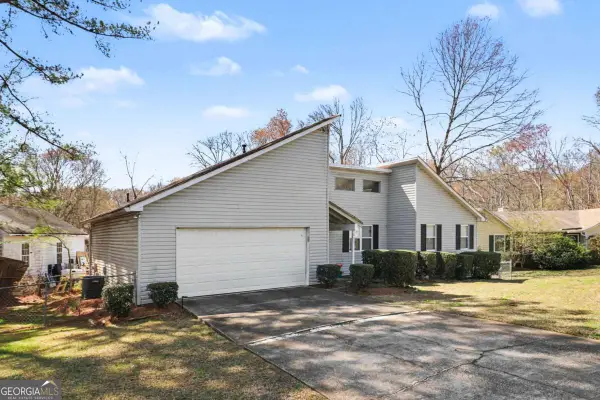 632 Woodknoll Court, Jonesboro, GA 30238