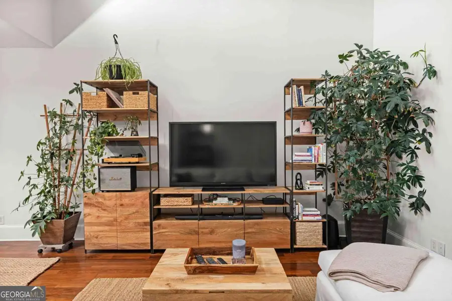 1884 Gordon Manor Ne, Atlanta, GA 30307 - #3