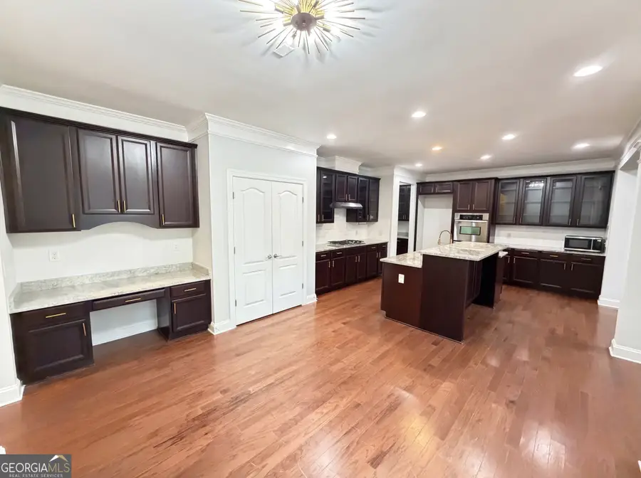 4030 Manor Place Drive, Roswell, GA 30075 - #2