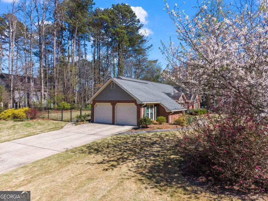 146 Lakeside Drive Nw, Kennesaw, GA 30144 - #2