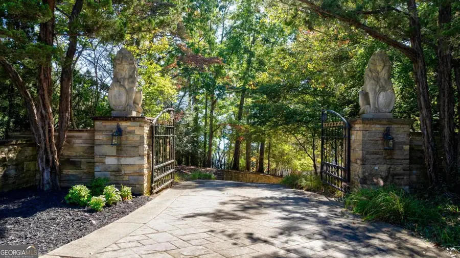 6655 Sweetwater Point, Flowery Branch, GA 30542 - #2