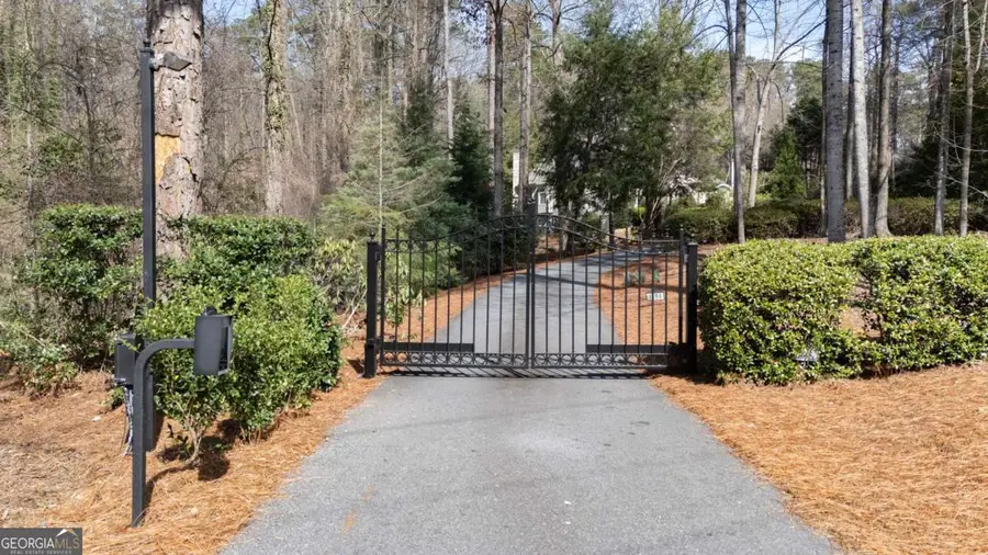 1155 Crest Valley Drive Nw, Sandy Springs, GA 30327 - #2