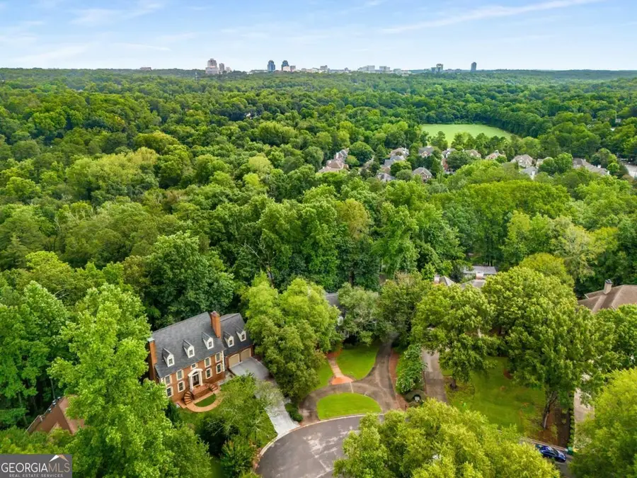 345 W Berwicke Common Ne, Atlanta, GA 30342 - #2