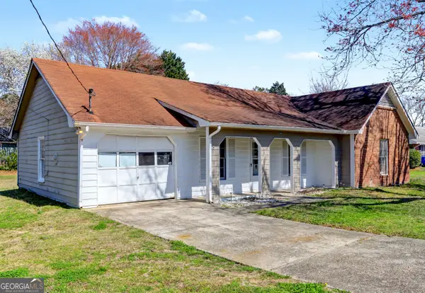 608 S Jeff Davis Drive, Fayetteville, GA 30215