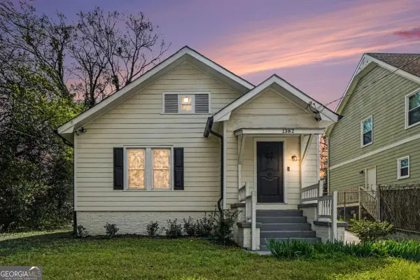 1382 Elizabeth Lane, Atlanta, GA 30344