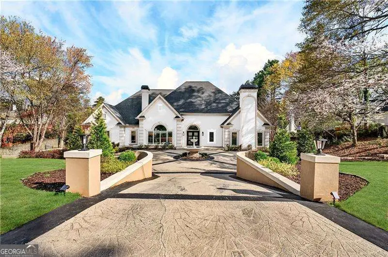 4979 Long Island Drive Nw, Atlanta, GA 30327 - #2