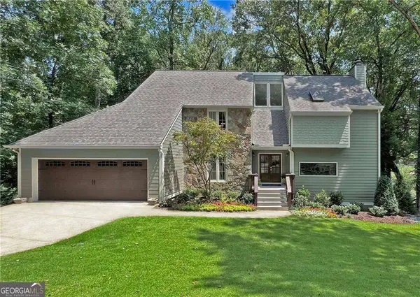 2810 Windrush Lane, Roswell, GA 30076