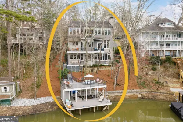 606 Hilltop Lane, Berkeley Lake, GA 30096