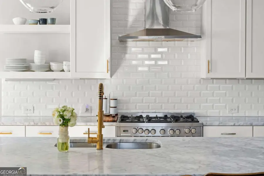 2107 Oakview Road Se, Atlanta, GA 30317 - #3