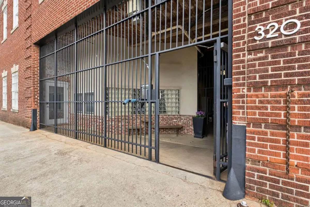 320 Martin Luther King Jr Drive #6, Atlanta, GA 30312 - #1