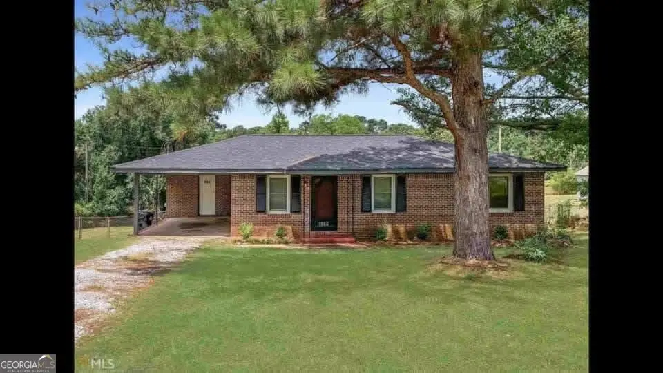 1285 N Mcdonough Road, Griffin, GA 30223 - #1