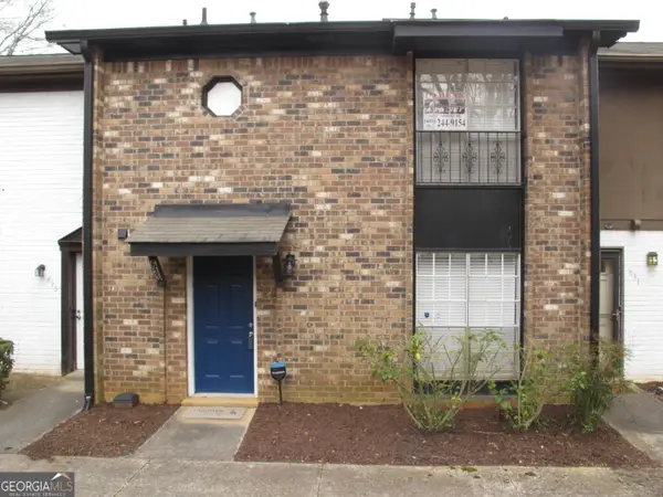 633 Garden Walk Drive, Stone Mountain, GA 30083