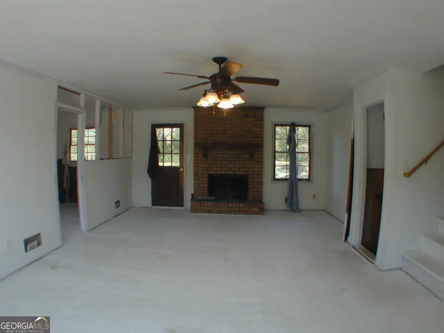 3417 Creekwood Drive Se, Conyers, GA 30094 - #2