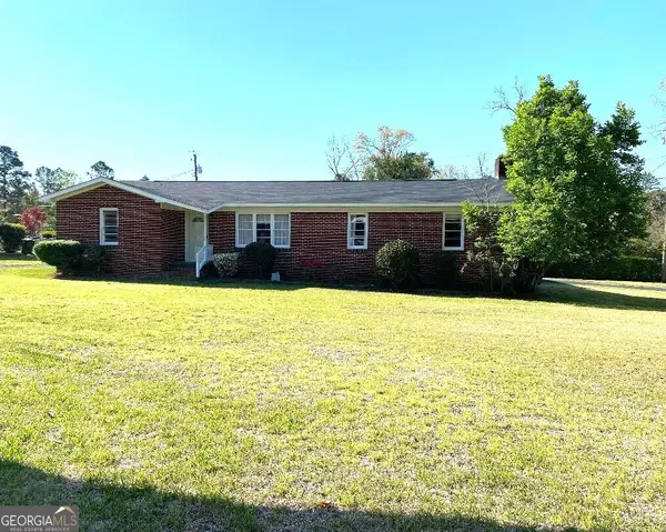 555 Jordan Lane, Swainsboro, GA 30401