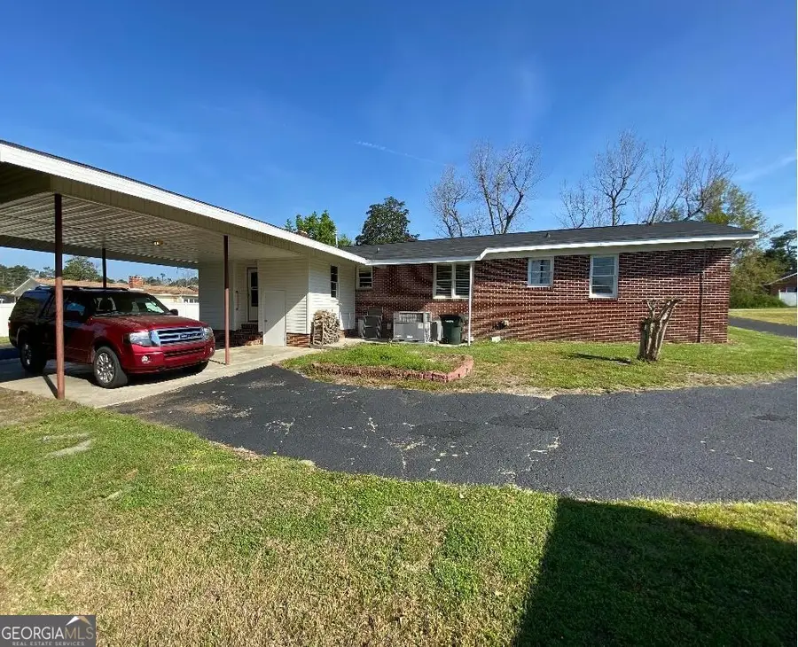 555 Jordan Lane, Swainsboro, GA 30401 - #3