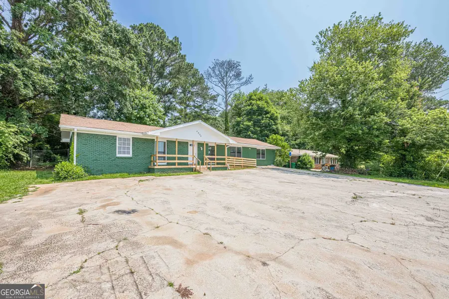 4806 Rockbridge Road, Stone Mountain, GA 30083 - #3