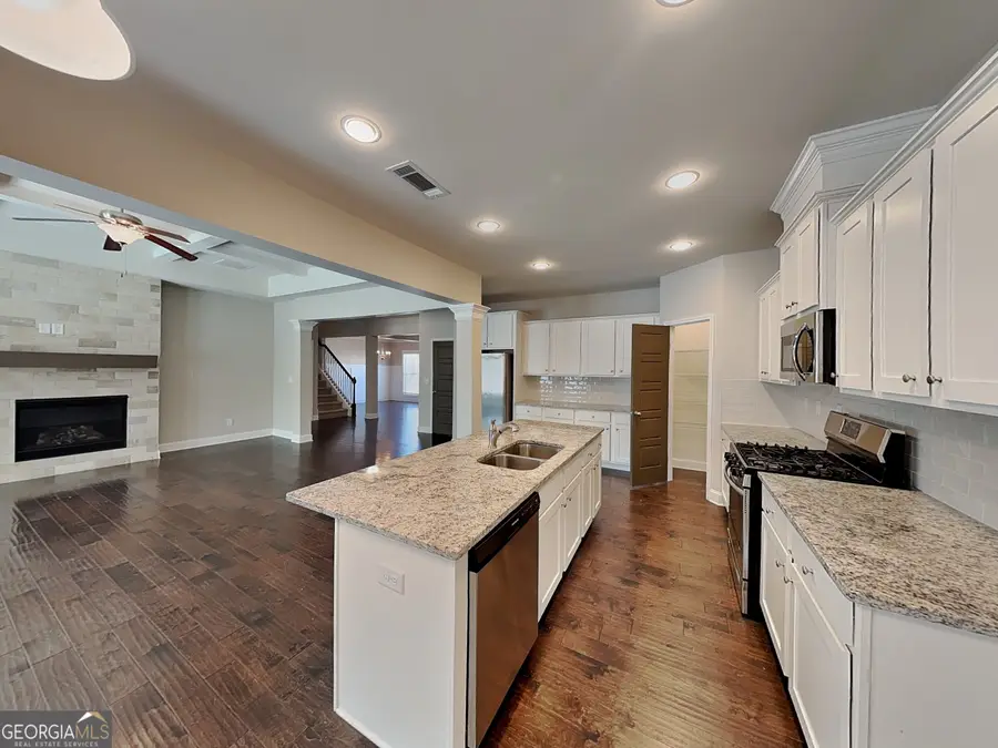 1861 Cobblefield Circle, Dacula, GA 30019 - #2