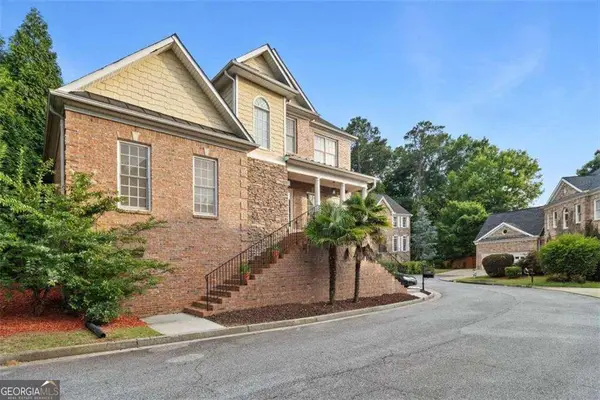 1711 Summit Glen Lane Ne, Atlanta, GA 30329