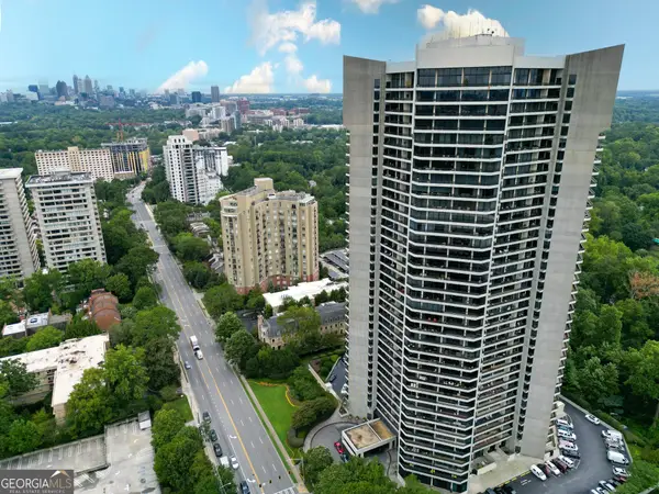 2660 Peachtree Road Nw #16C, Atlanta, GA 30305