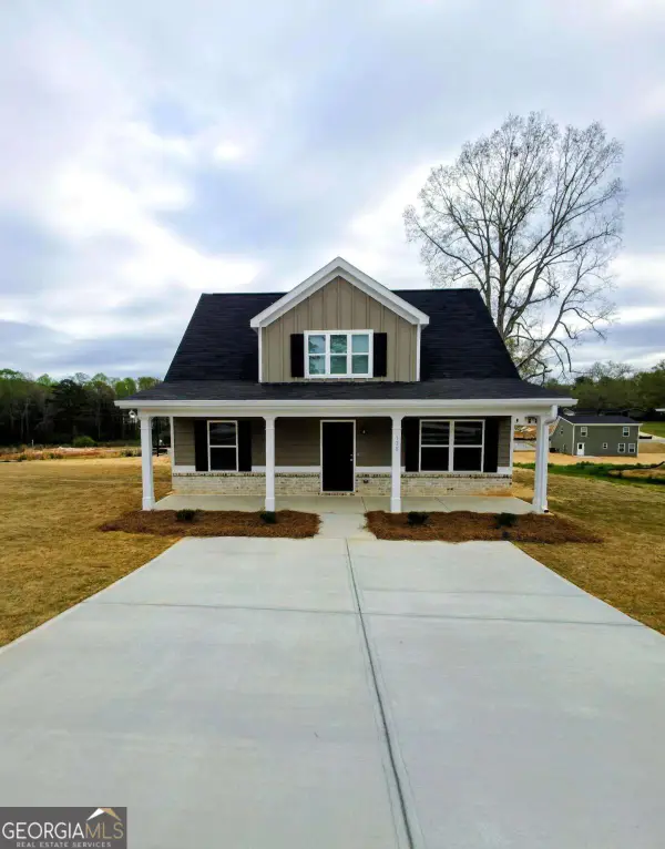 138 Charlotte Circle, Statham, GA 30666