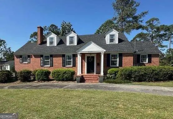 907 Center Drive, Vidalia, GA 30474 - #2