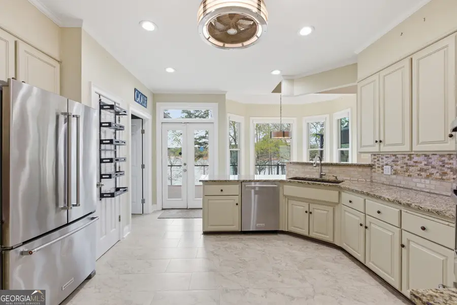 501 Capri Point, Lavonia, GA 30553 - #2