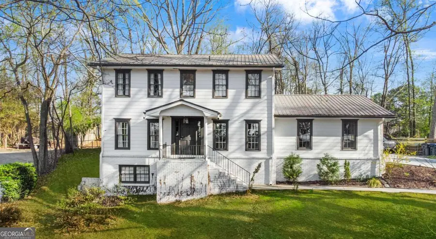 813 Lakeshore Drive, Berkeley Lake, GA 30096 - #2