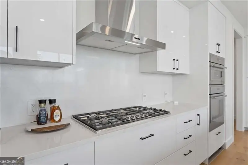 2425 Peachtree Road Ne #901, Atlanta, GA 30305 - #3