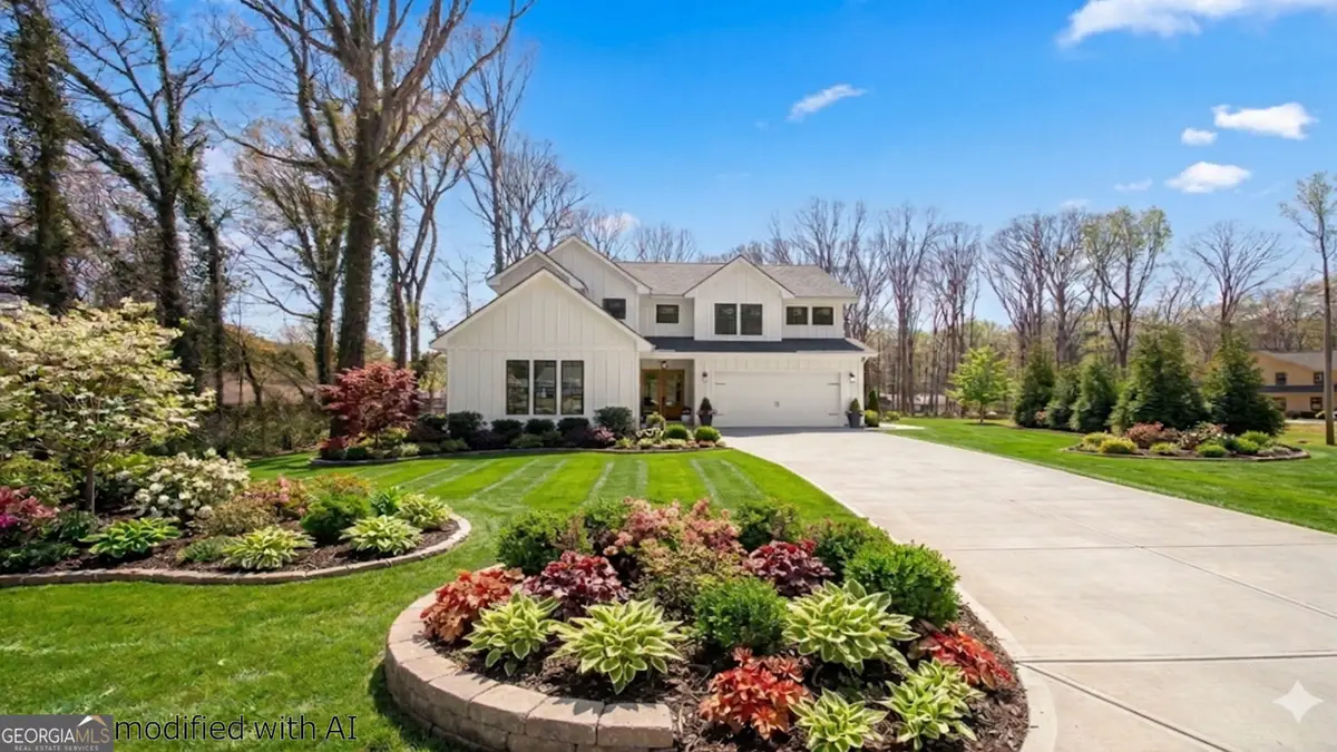 5572 Lilburn Stone Mountain Road, Stone Mountain, GA 30087 - #1