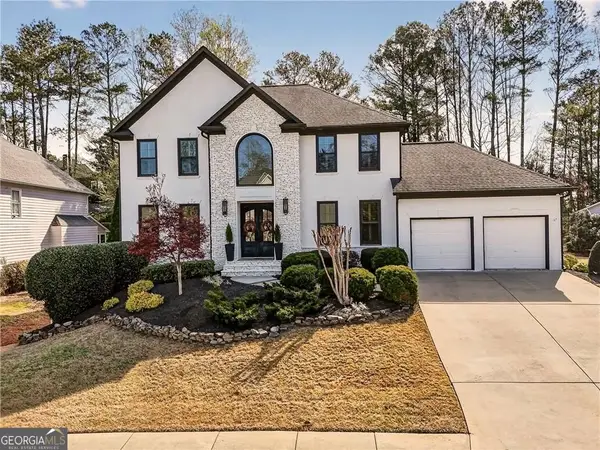 813 Hillcrest Lane, Woodstock, GA 30189