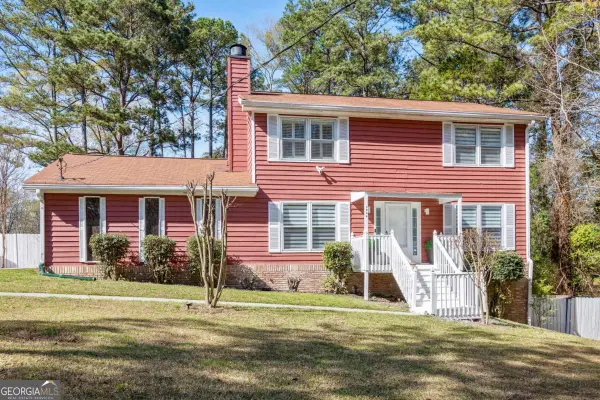 3044 Periwinkle Drive, Snellville, GA 30078