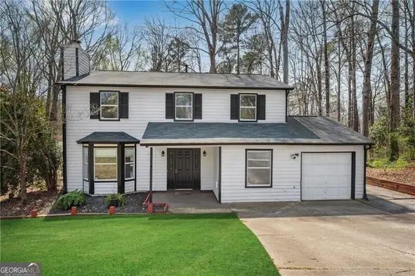 5271 Fox Path, Stone Mountain, GA 30088