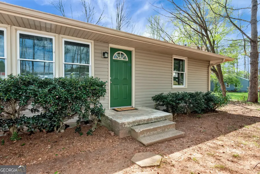 726 Peachtree Road, Jefferson, GA 30549 - #2