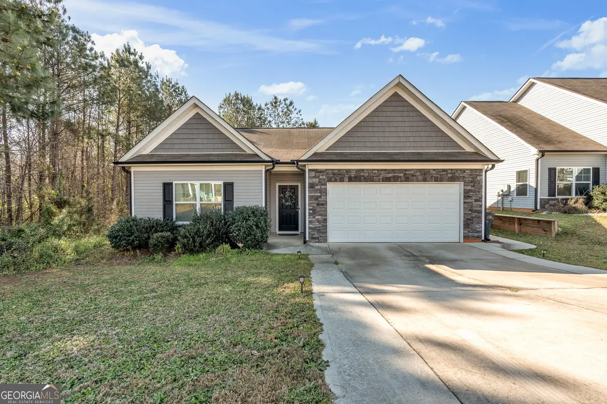 5 Hill Top Circle, Grantville, GA 30220 - #1