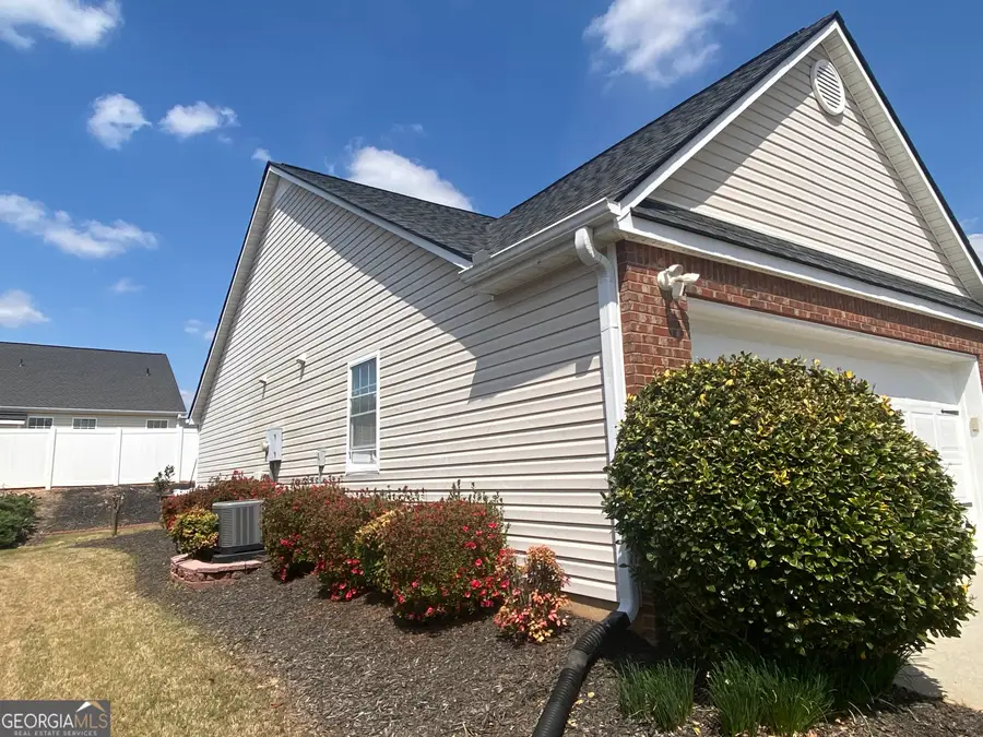 967 Village View Circle, Loganville, GA 30052 - #3