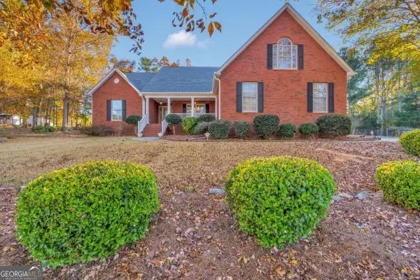 523 Barhams Ridge Drive, Mcdonough, GA 30252