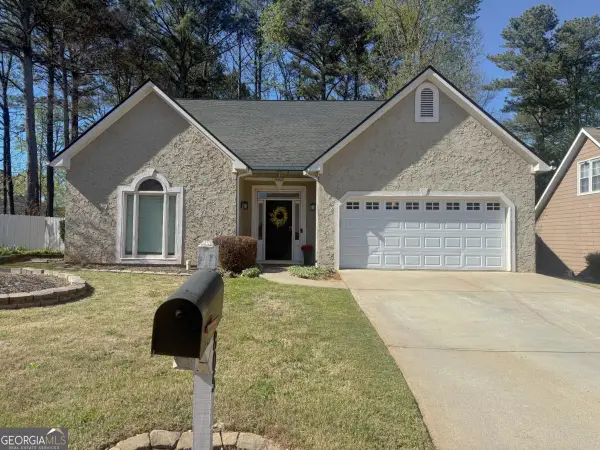 805 Meadowsong Circle, Lawrenceville, GA 30043