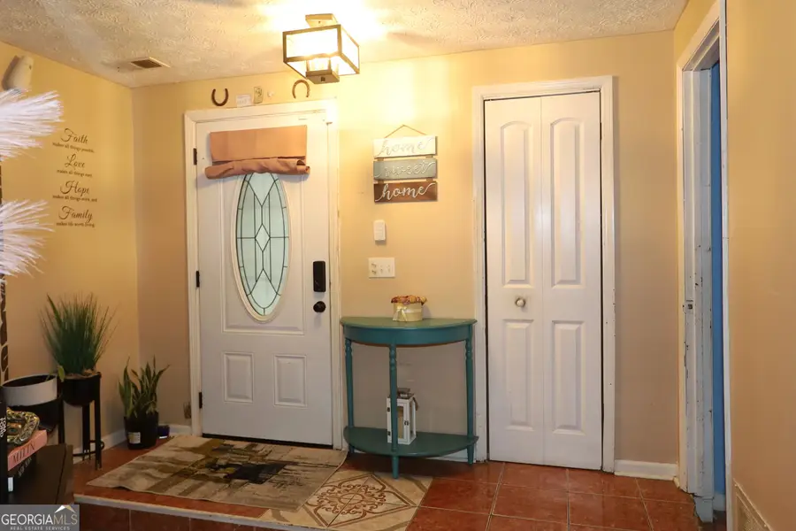 9396 Forest Knoll Drive, Jonesboro, GA 30238 - #3