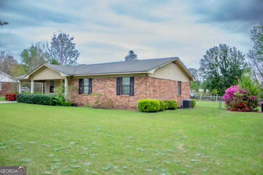 131 Carol Circle, Fitzgerald, GA 31750 - #2