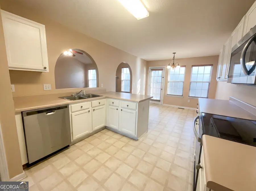 3062 Crest Ridge Circle Sw, Marietta, GA 30060 - #2