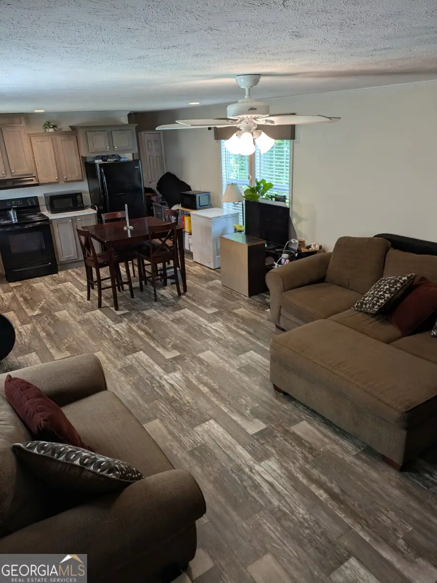 255 Greenview Circle, Fayetteville, GA 30214 - #2