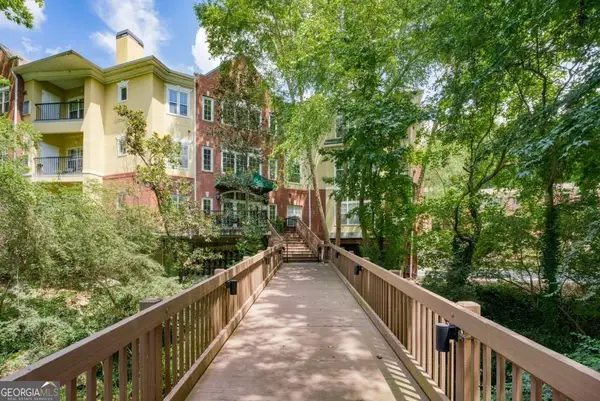 424 Lindbergh Drive Ne #103, Atlanta, GA 30305